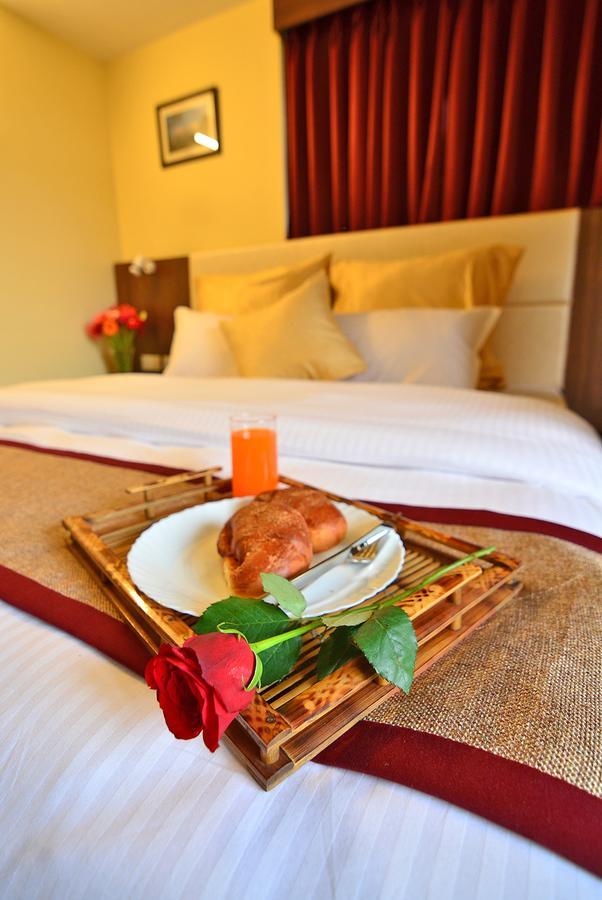 Hotel Powring Gangtok Kültér fotó